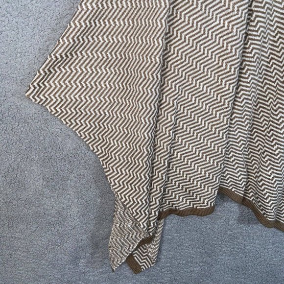 Chico's Shawl Womens Brown White One Size Knit Zigzag Kimono Sleeves Open Front - Picture 4 of 10